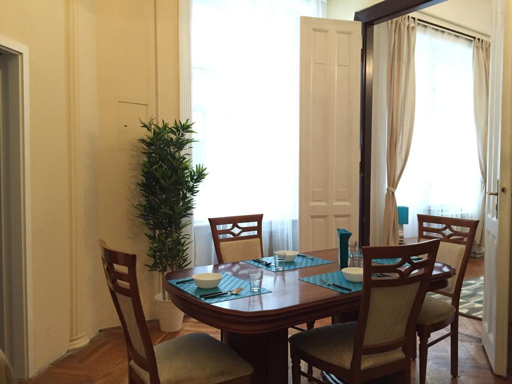 Budget Apartment by Hi5 - Váci street 44 Budapest Esterno foto